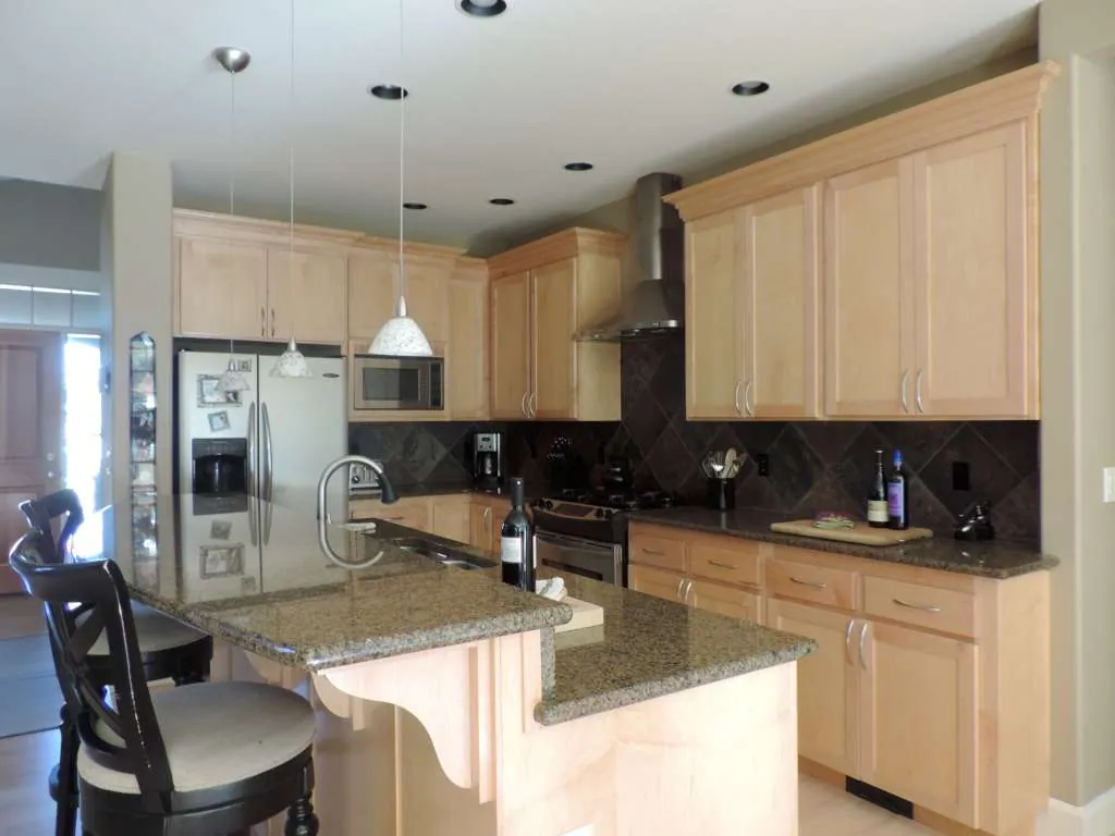 Maple kitchen with granite counters